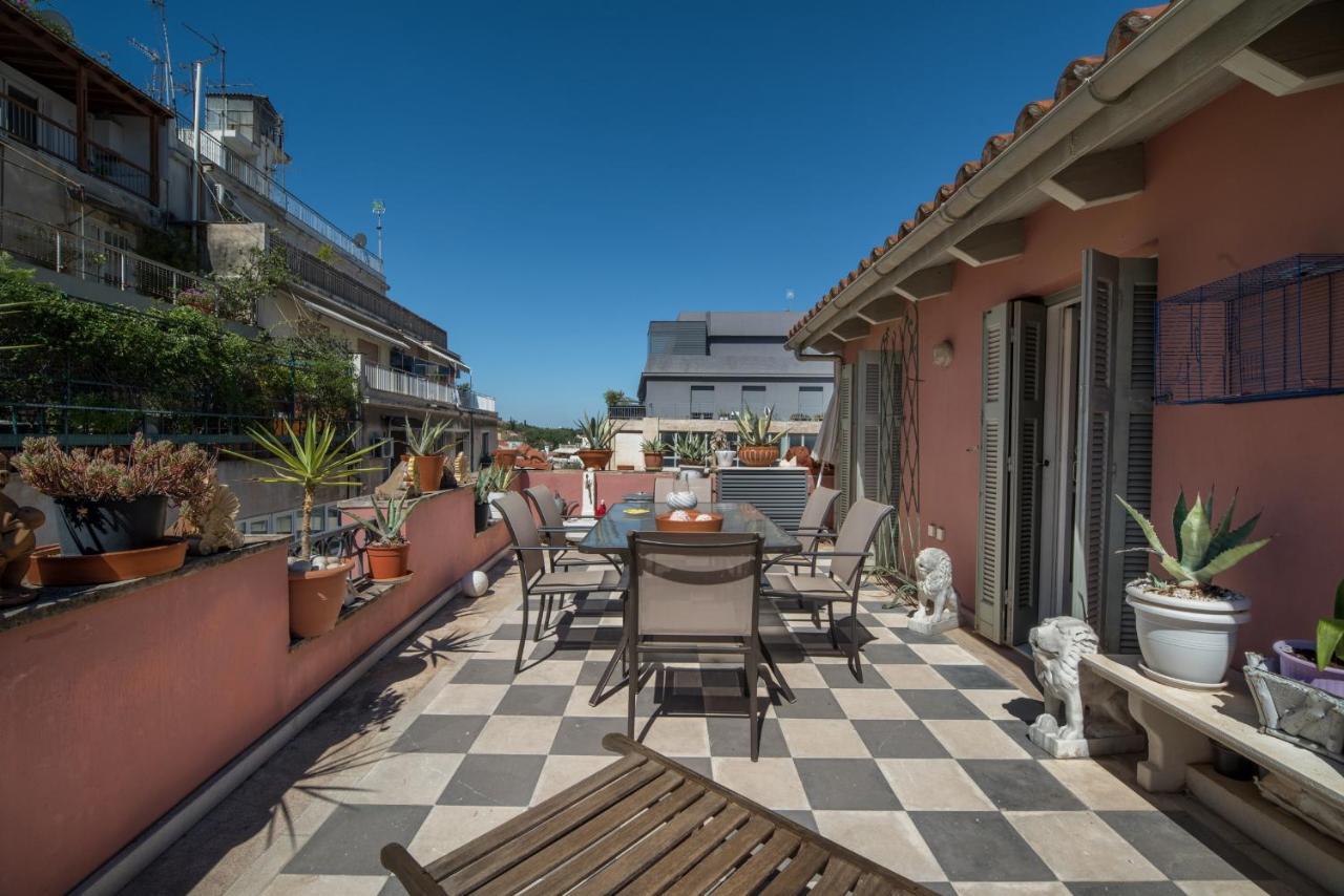 Apollonas Luxurious Apartments Афіни Екстер'єр фото