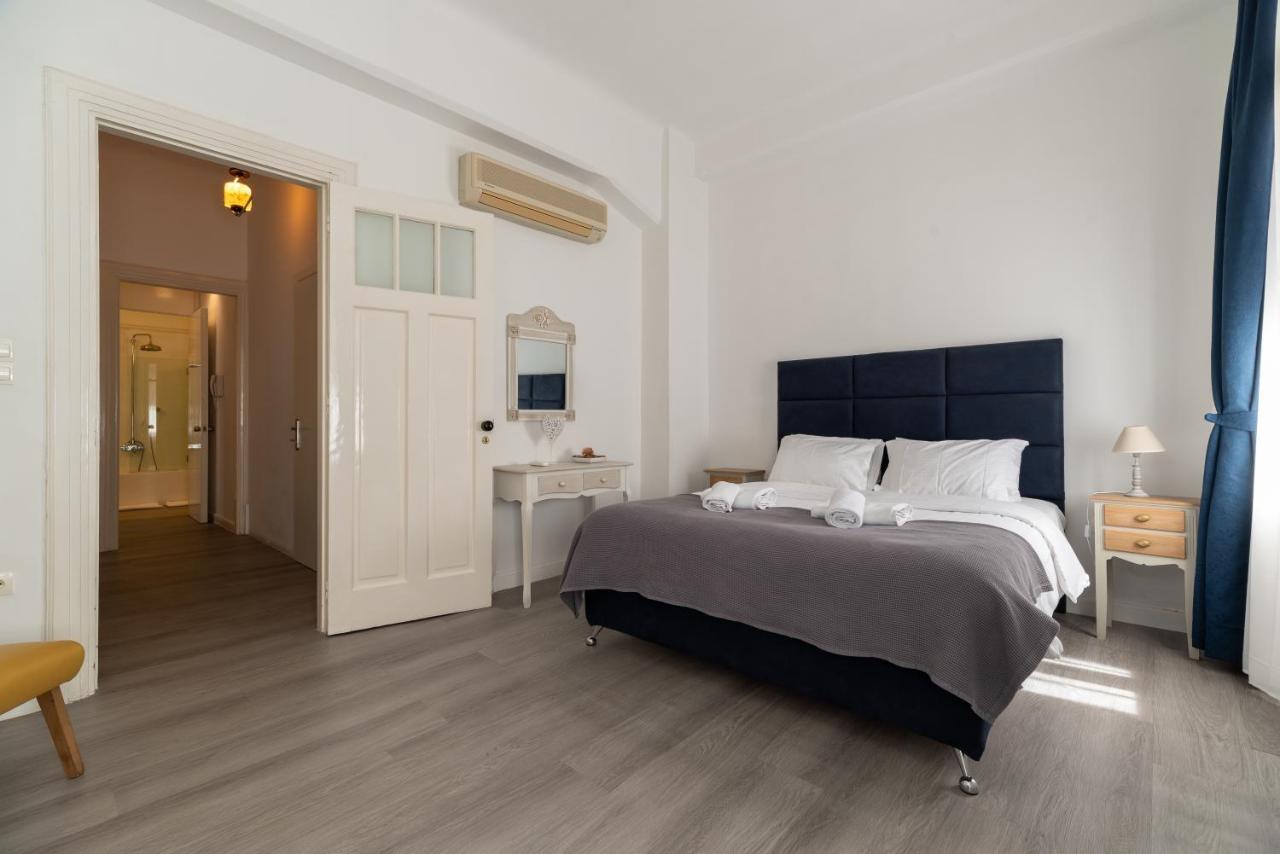 Apollonas Luxurious Apartments Афіни Екстер'єр фото