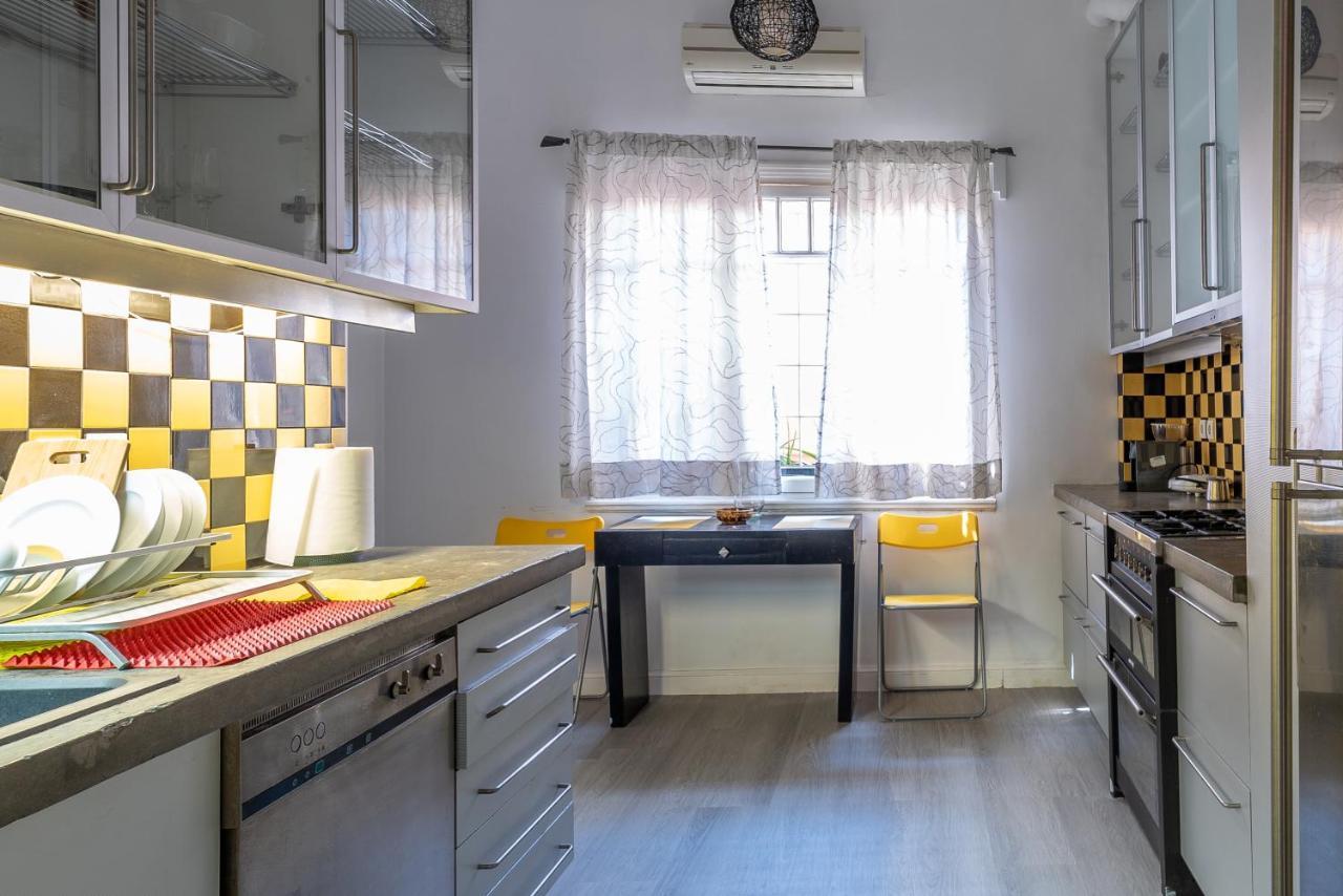 Apollonas Luxurious Apartments Афіни Екстер'єр фото
