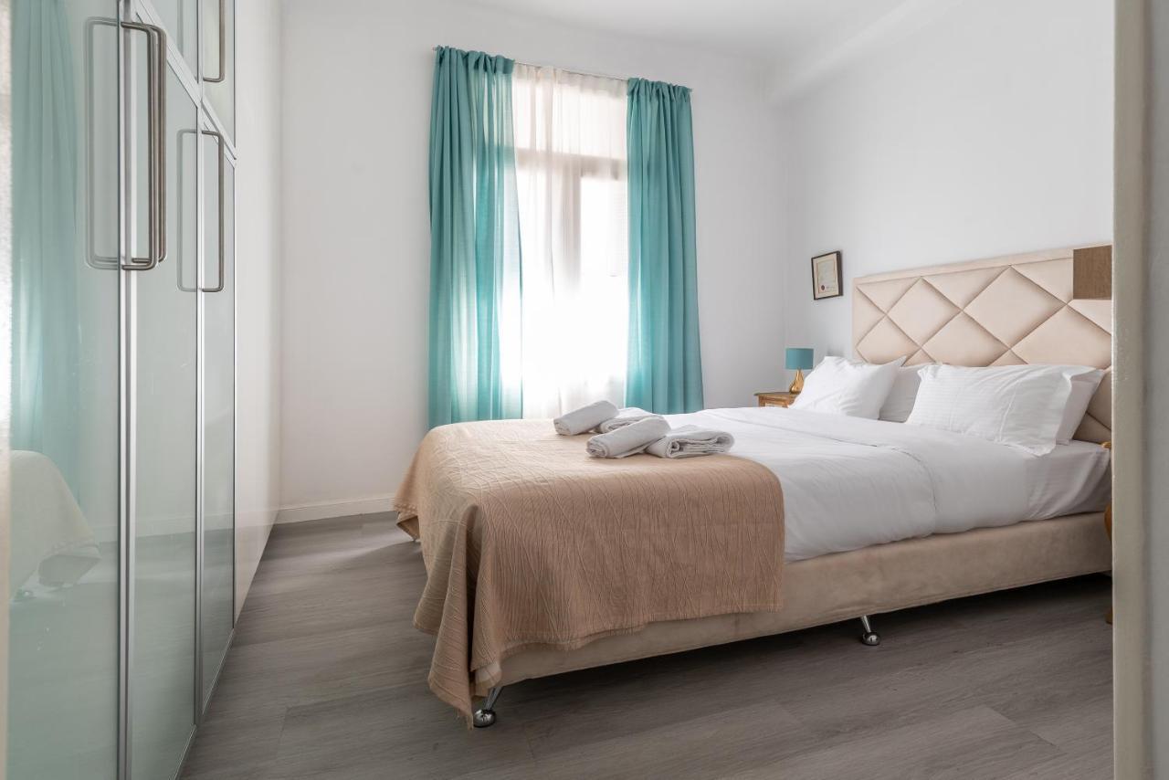 Apollonas Luxurious Apartments Афіни Екстер'єр фото